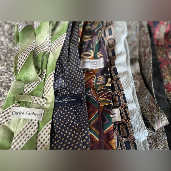 Assorted brands of Silk ties (Dozen) - Picture 6 of 6